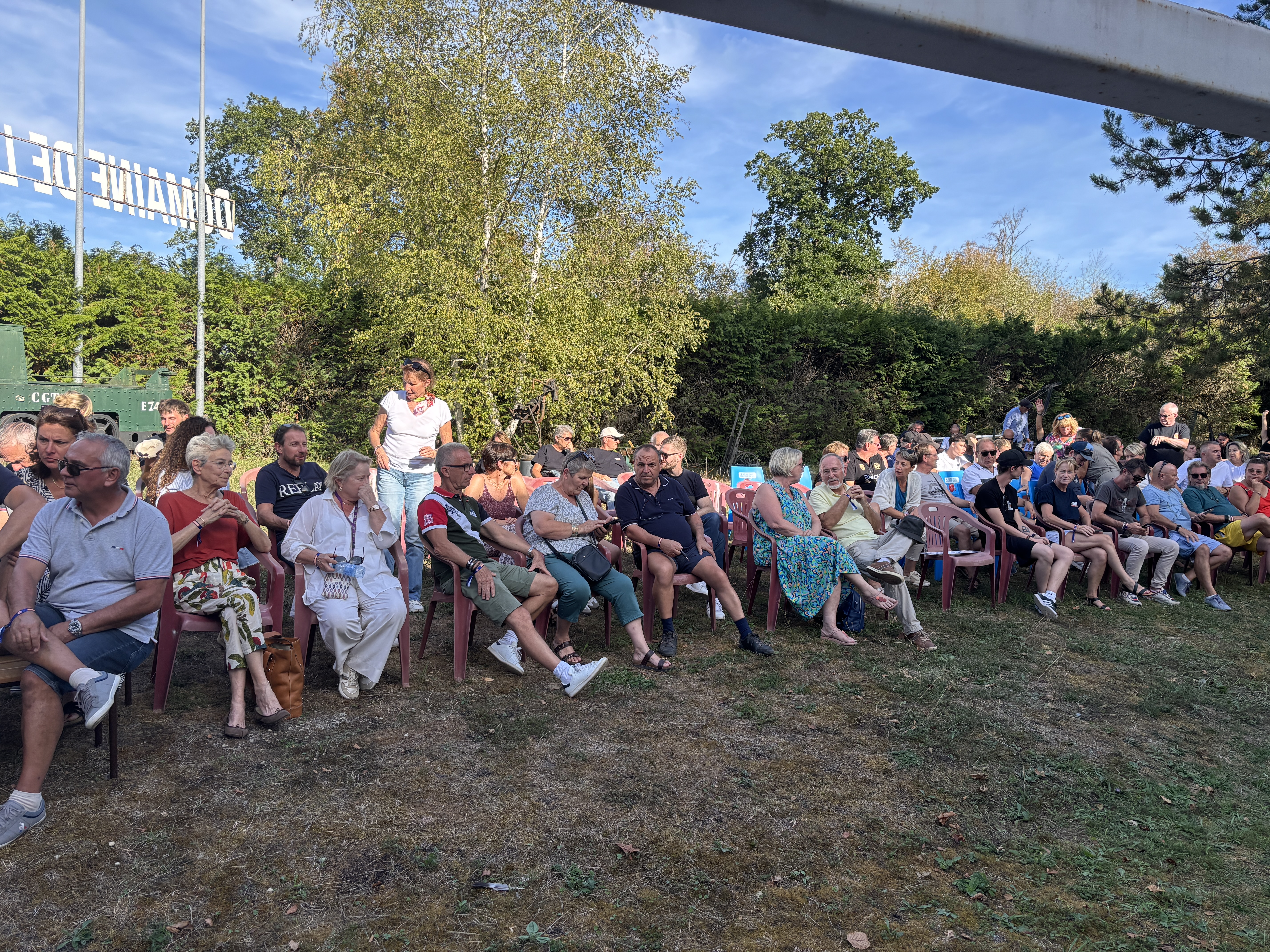 Arrivée des participants au Musée de l'Automobile de Lorraine